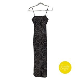 Forever 21 Black Strapless Swirl Dress